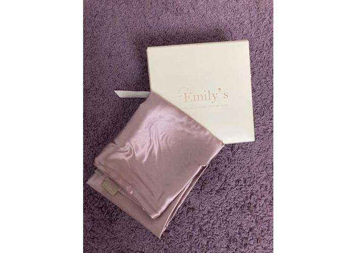Acheter une Taie d'Oreiller en Soie Champagne, Emily's Pillow